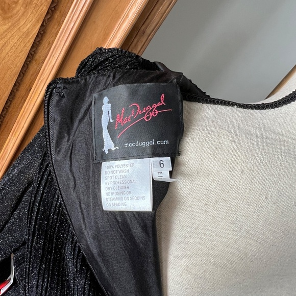 NWT Mac Duggal 30750 Size 6 Black Shimmering 3/4 Sleeve A-line Midi Dress - Picture 12 of 15